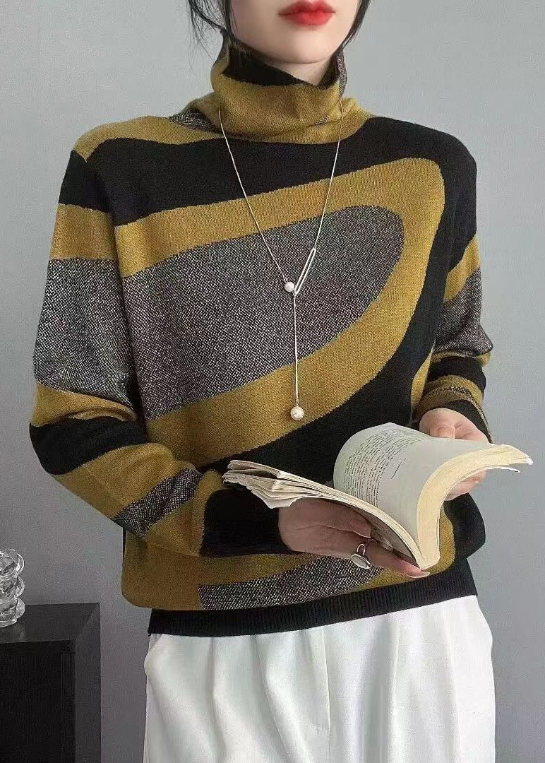 Sophisticated Top with a Clean Classic Look