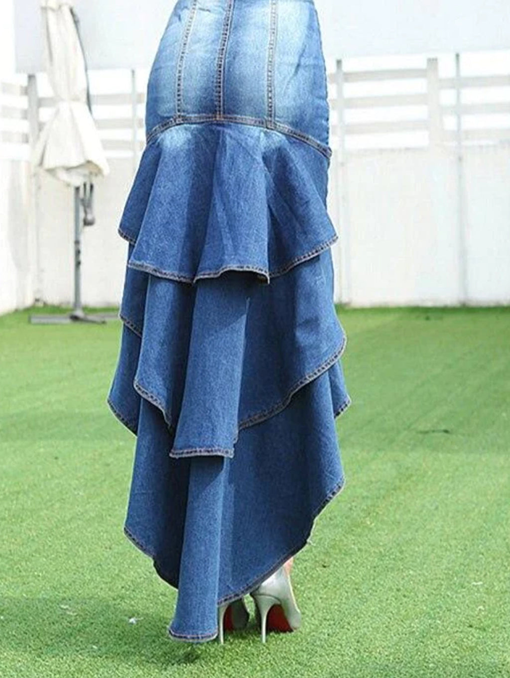 Gracefully Styled Garment for Any Occasion