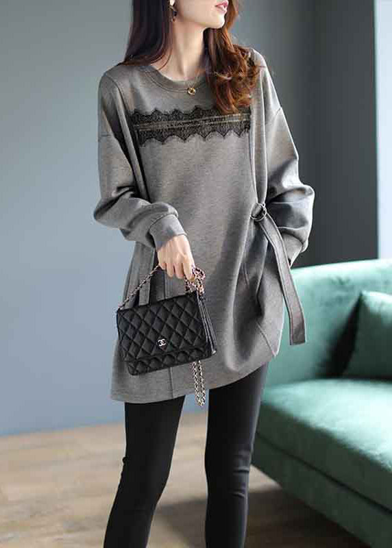 A Vintage Style Top with Delicate Timeless Details