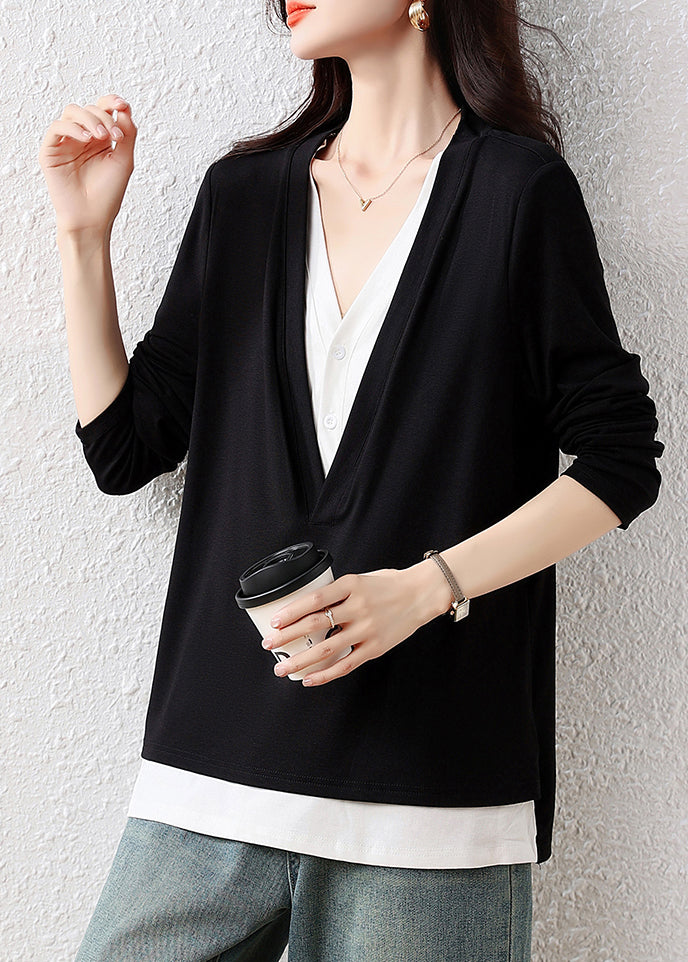 Effortlessly Elegant Top with a Timeless Design