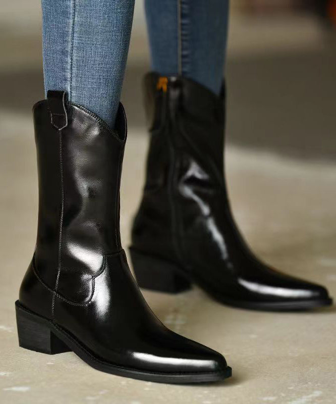 Graceful Orthopedic Boots for Modern Look