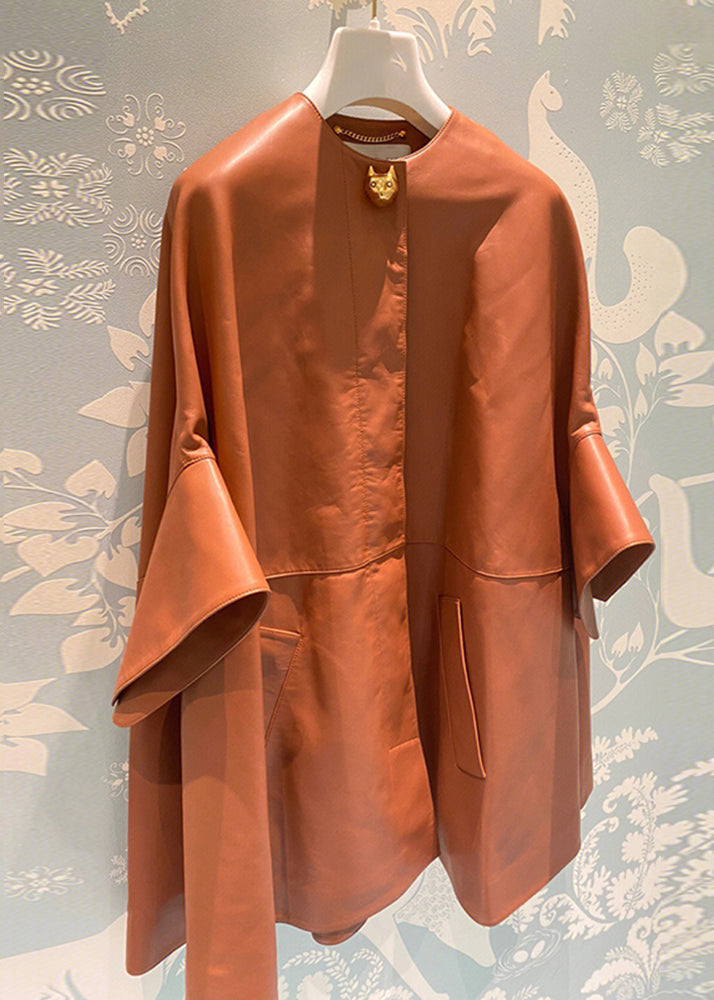 Gracefully Styled Coat for Any Occasion