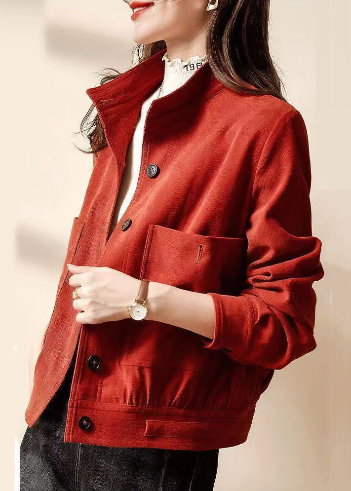 Effortlessly Elegant Coat with a Timeless Design