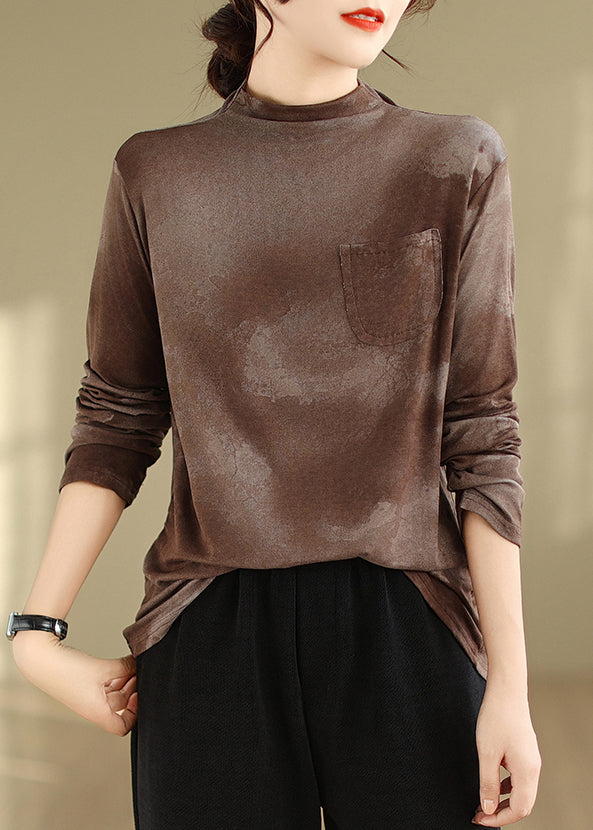 A Vintage Style Shirt with Delicate Timeless Details