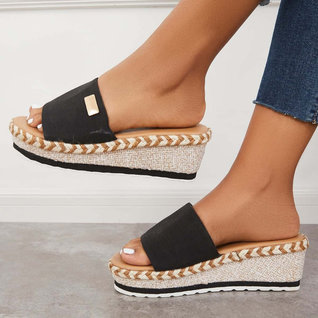 Beautifully Crafted Orthopedic Sandals