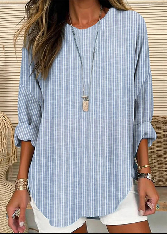 Sophisticated Blouse with a Clean Classic Look