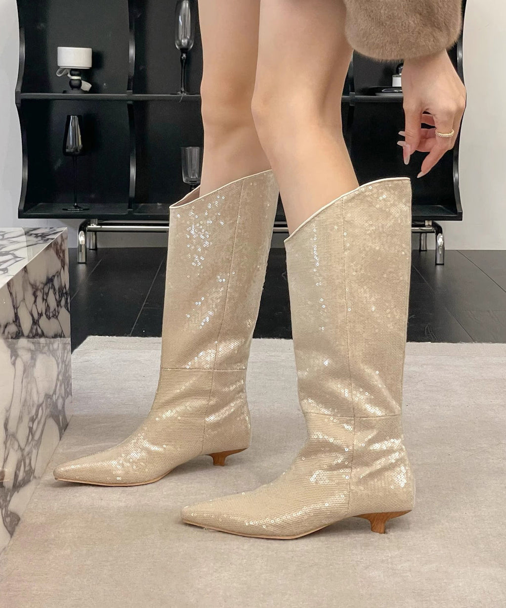 Graceful Orthopedic Boots for Modern Look