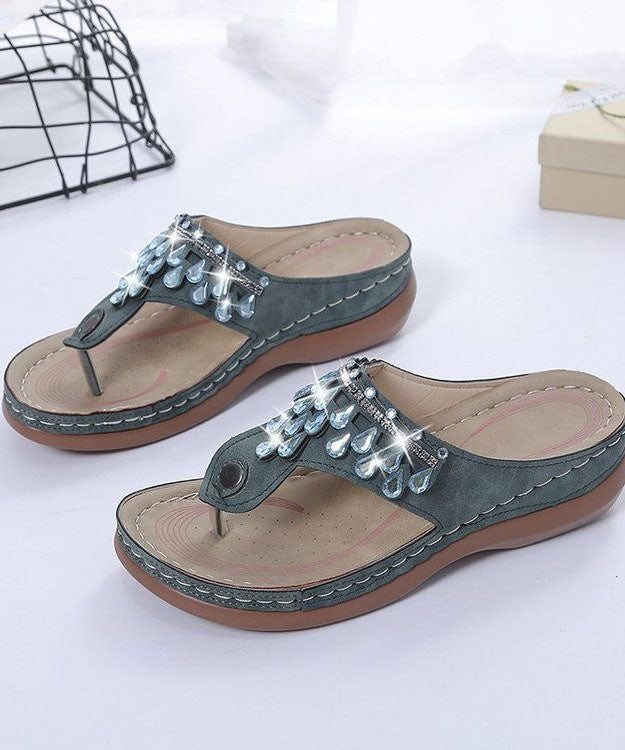 Graceful Orthopedic Sandals for Modern Look
