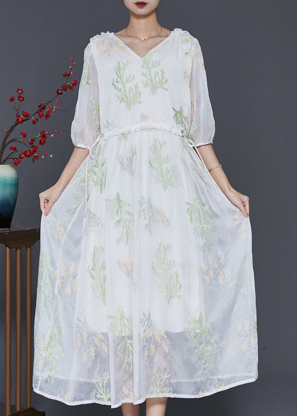 Sophisticated Dress with a Clean Classic Look