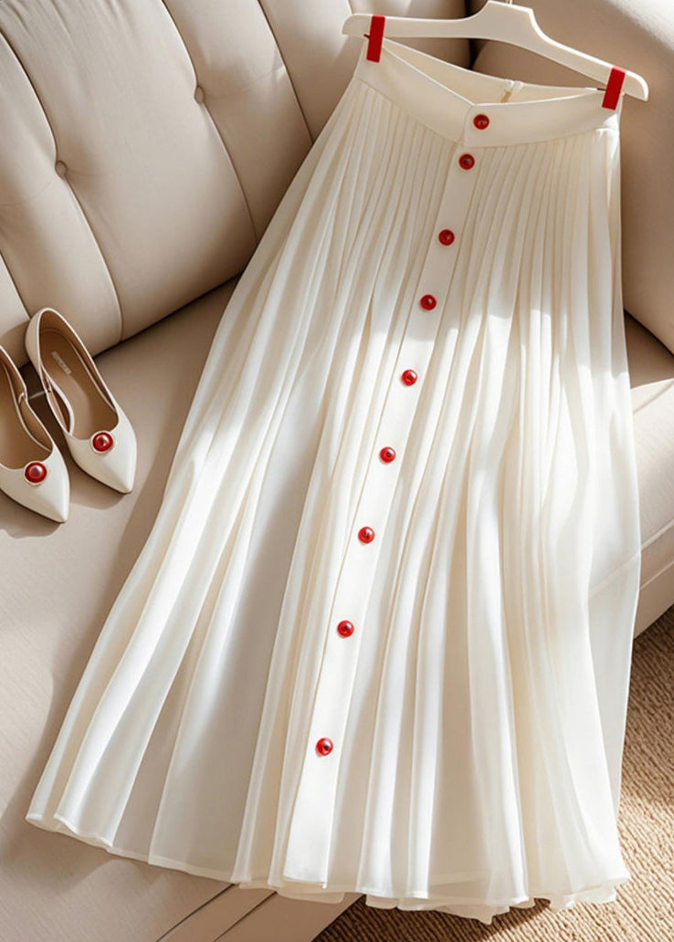 Well Tailored Garment with a Graceful Silhouette