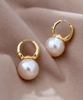 Classic Pearl Earring with Timeless Appeal