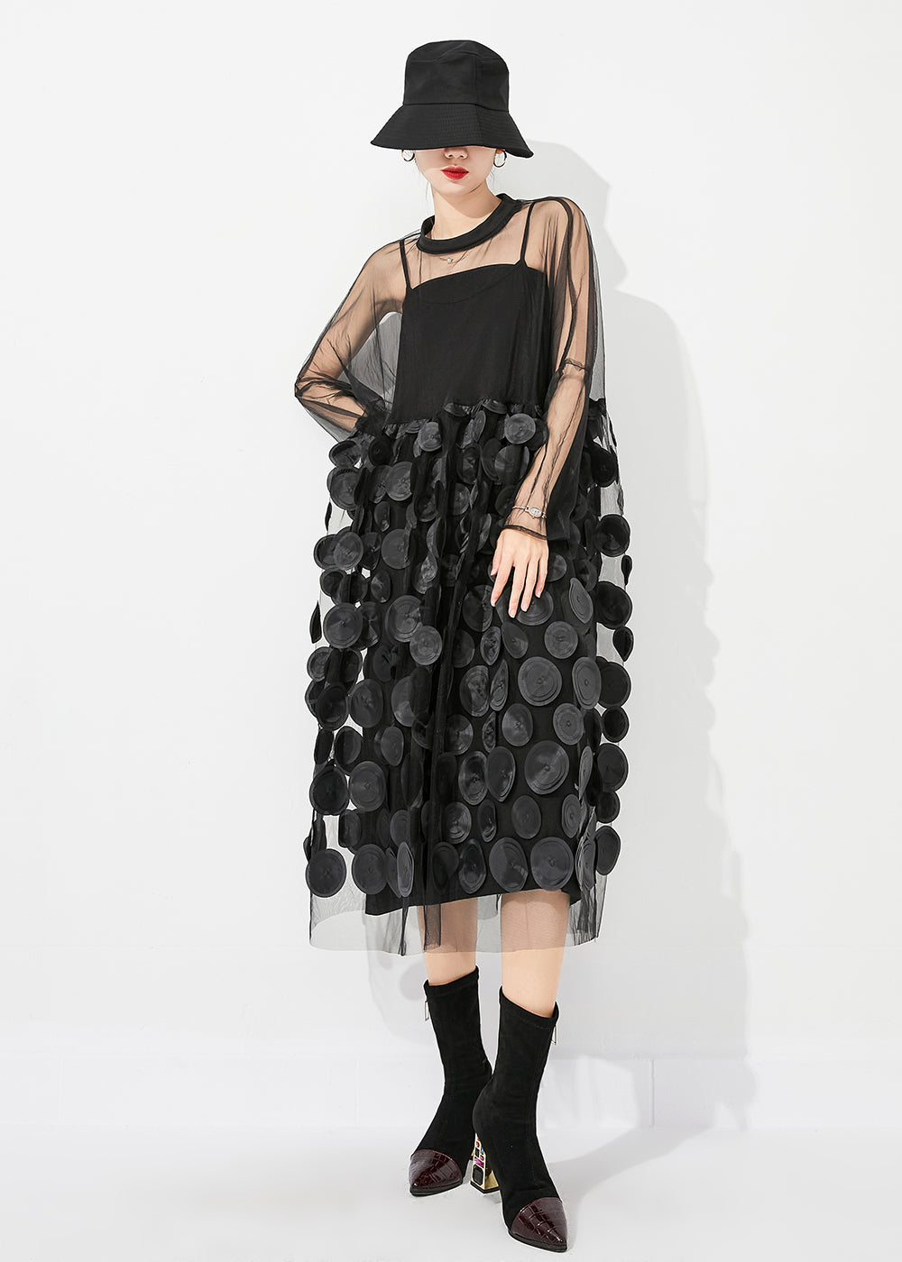 Beautifully Crafted Dress in a Classic Style