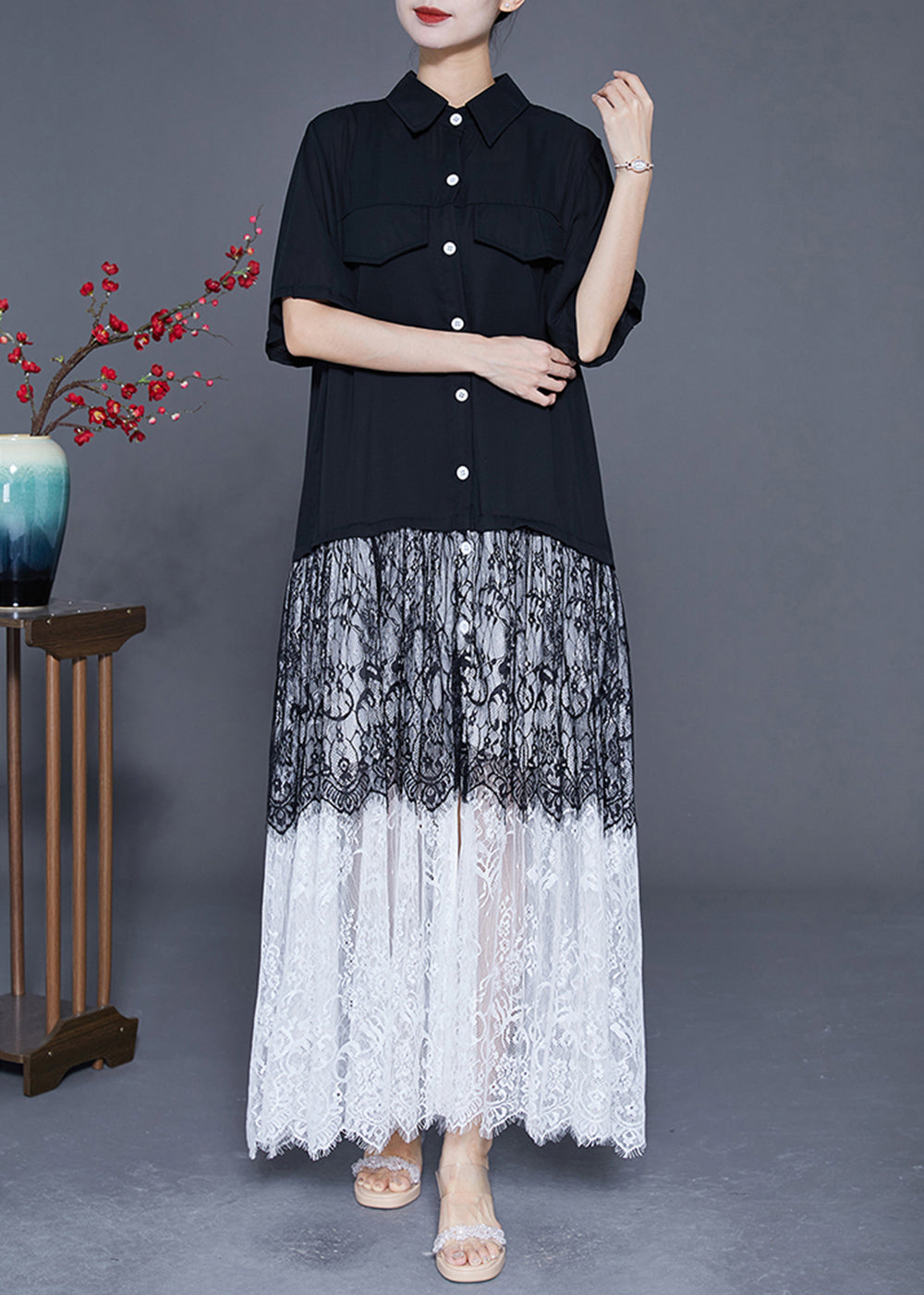 Beautifully Finished Dress in a Timeless Design