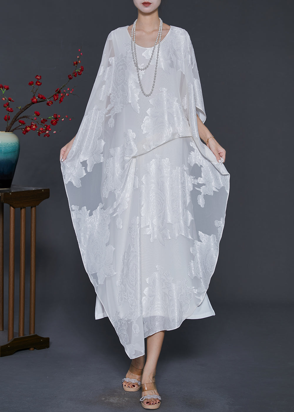 Sophisticated Dress with a Clean Classic Look