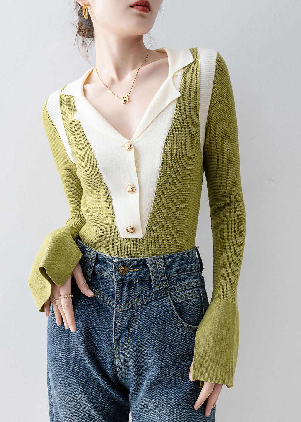Classic Vintage & Enduringly Stylish Top