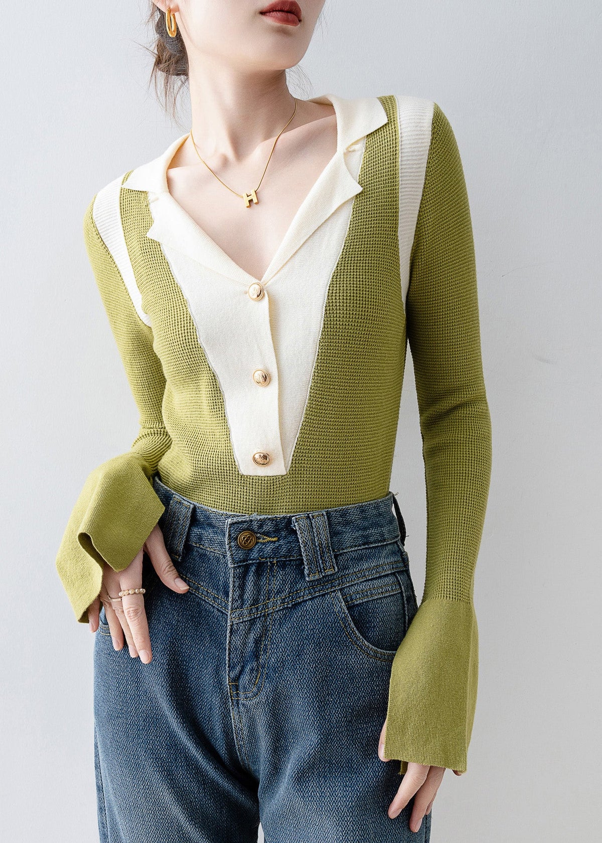 Classic Vintage & Enduringly Stylish Top