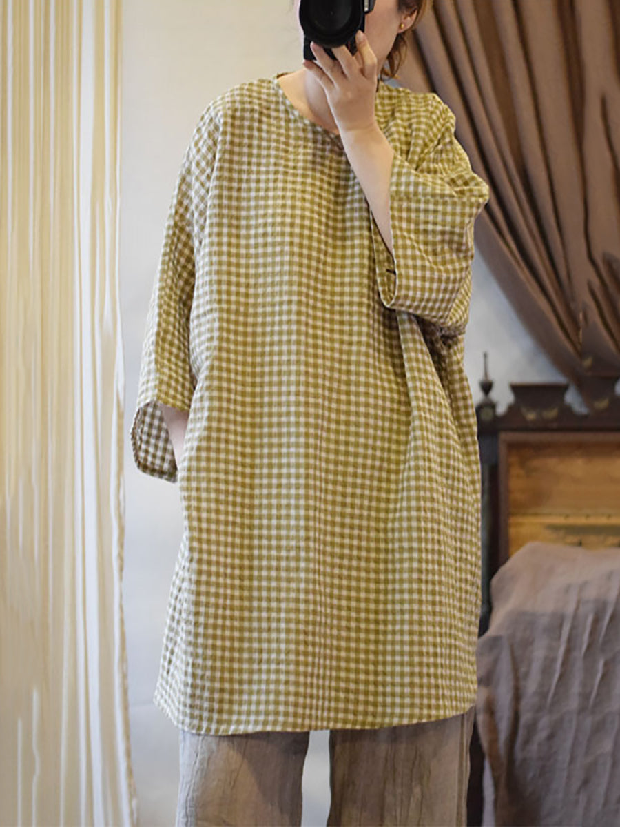 Classic Vintage Shirt with a Flattering Fit