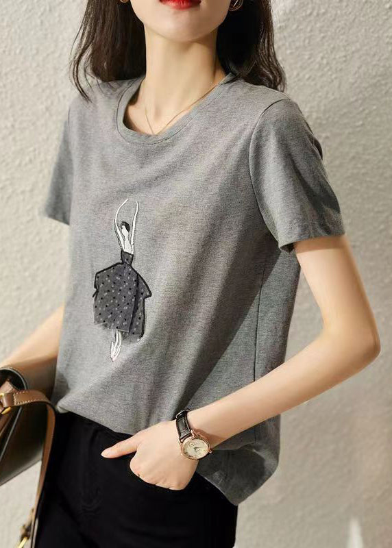 A Vintage Style Top with Delicate Timeless Details