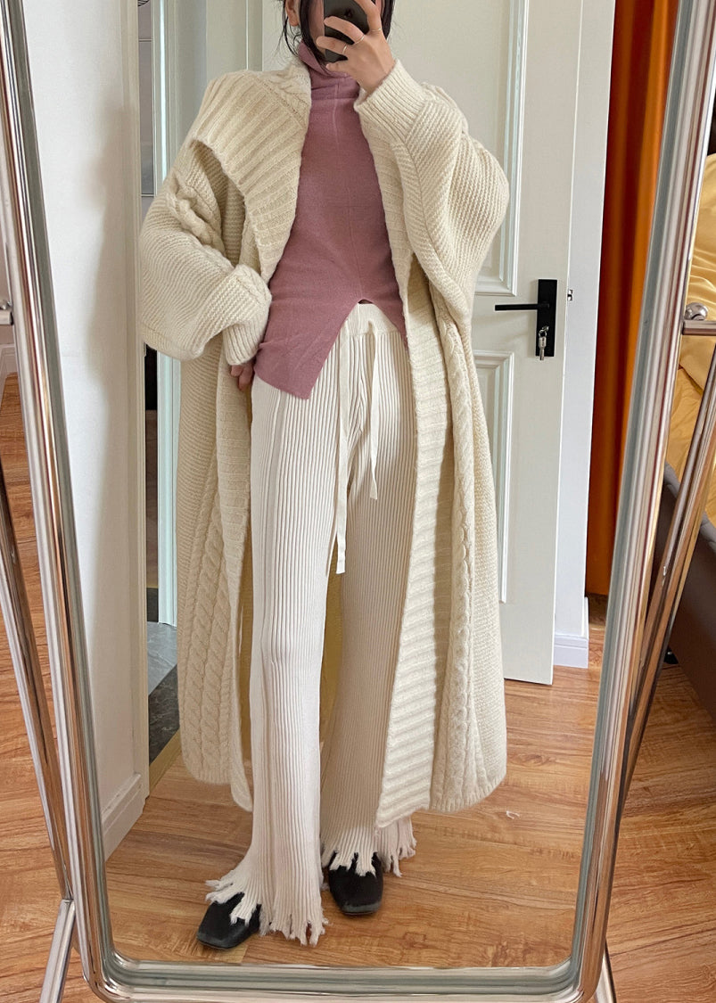 Gracefully Styled Cardigan for Any Occasion