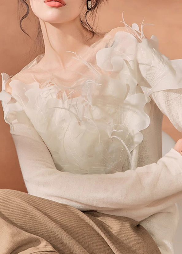 Well Tailored Top with a Graceful Silhouette