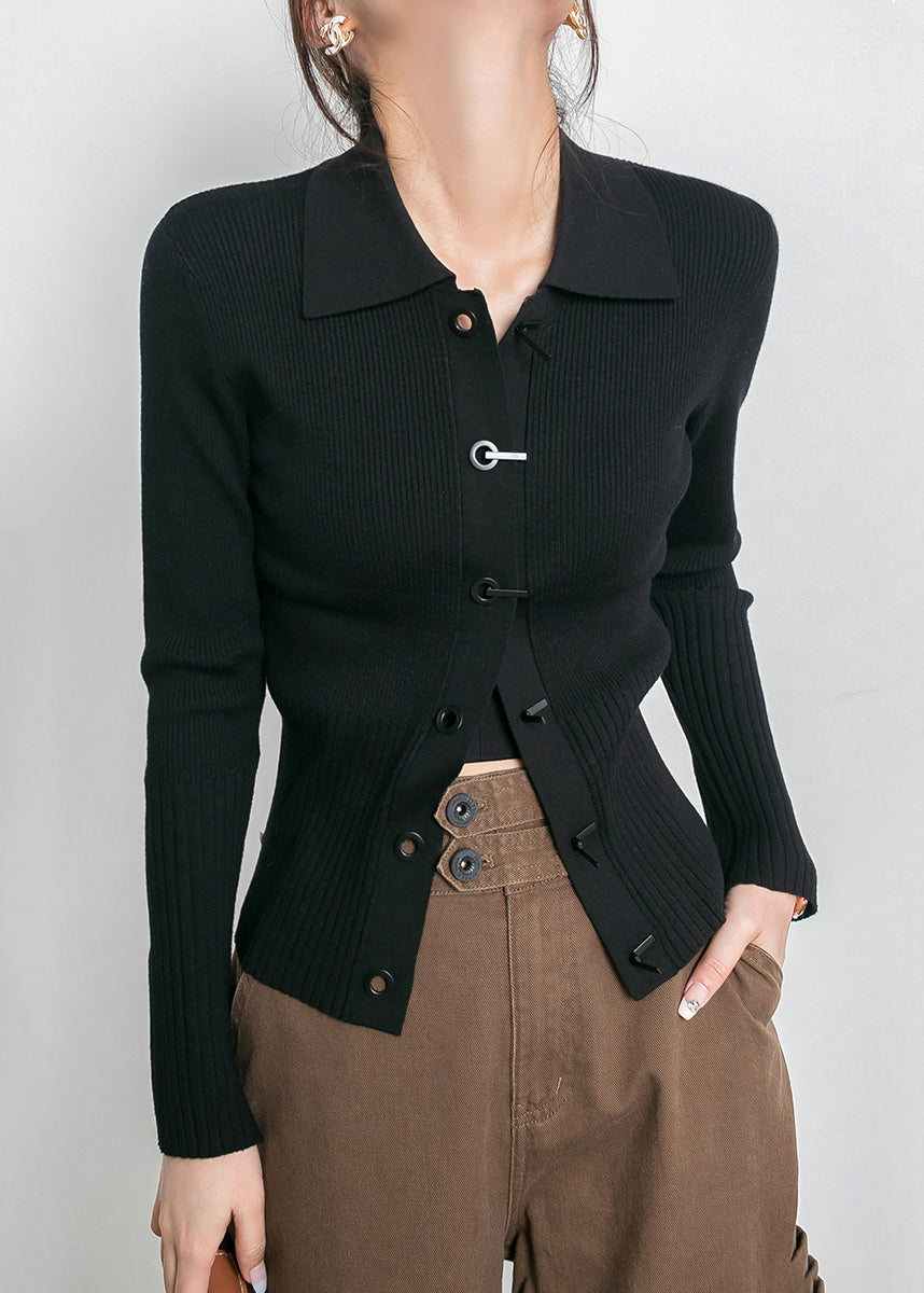 Well Tailored Shirt with a Graceful Silhouette