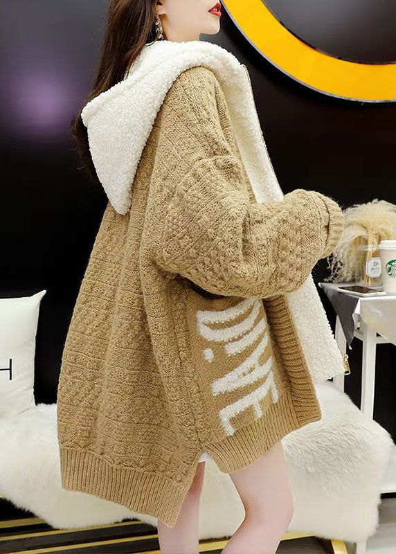 Gracefully Styled Coat for Any Occasion