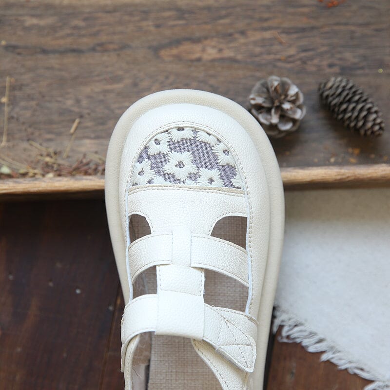 Graceful Orthopedic Sandals for Modern Look