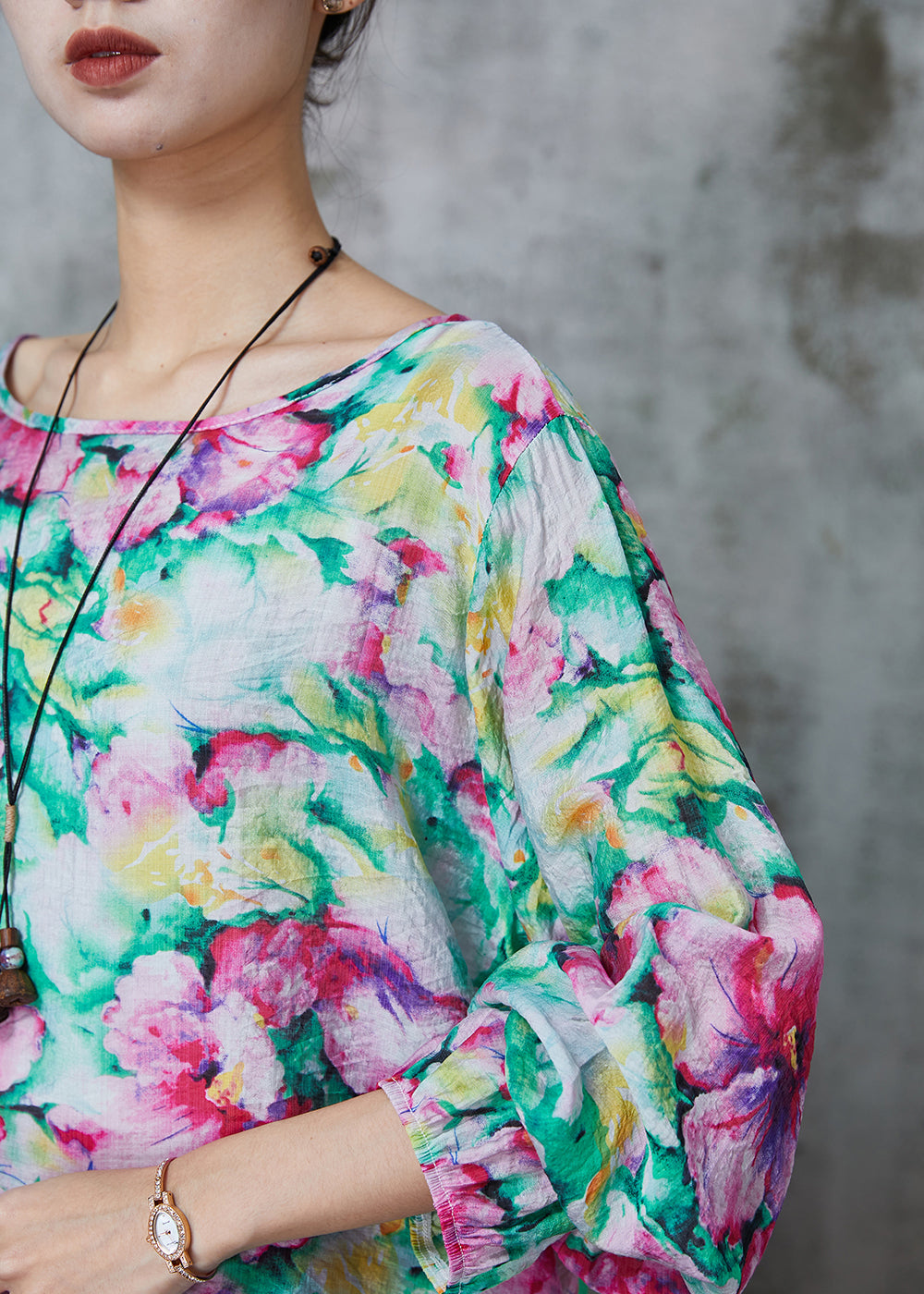 Elegantly Styled Blouse for Everyday Wear