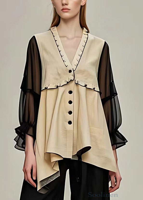 Gracefully Styled Coat for Any Occasion