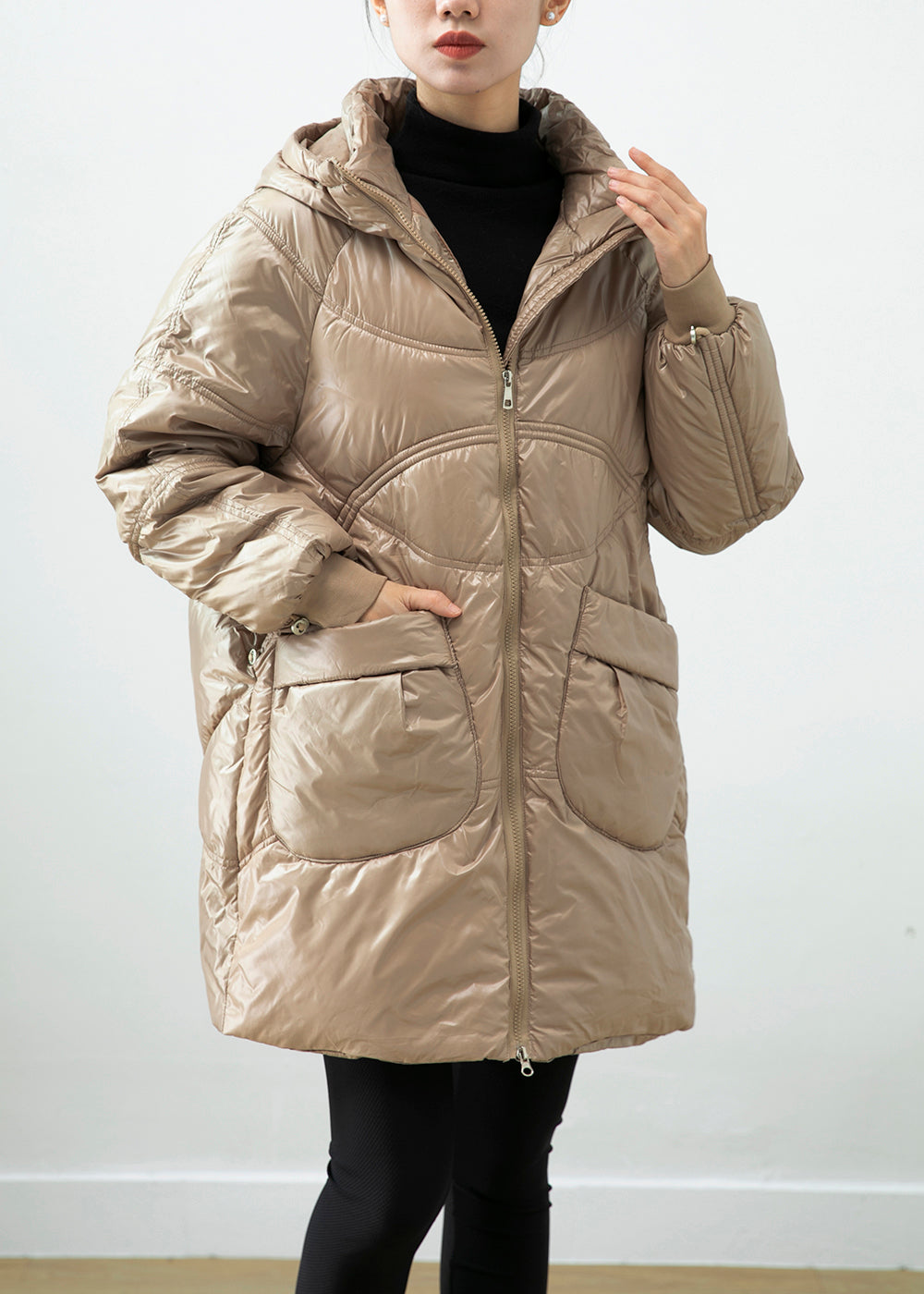 Effortlessly Elegant Coat with a Timeless Design
