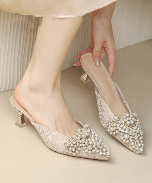 Graceful Orthopedic Sandals for Modern Look