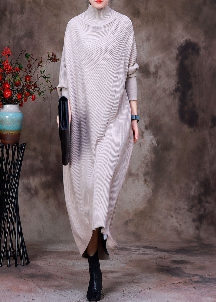 Effortlessly Elegant Sweater with a Timeless Design