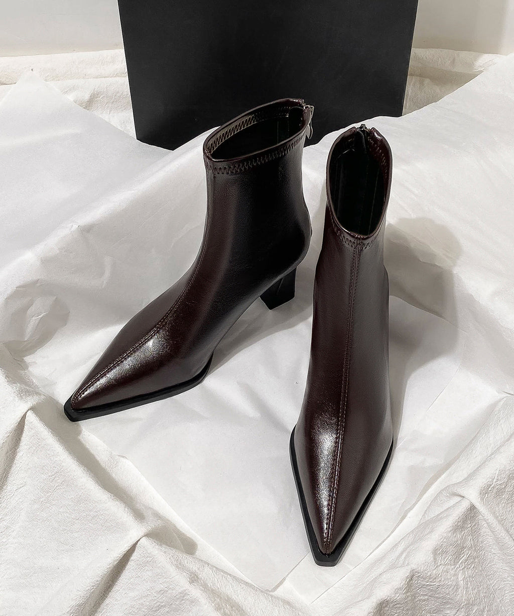Graceful Orthopedic Boots for Modern Look