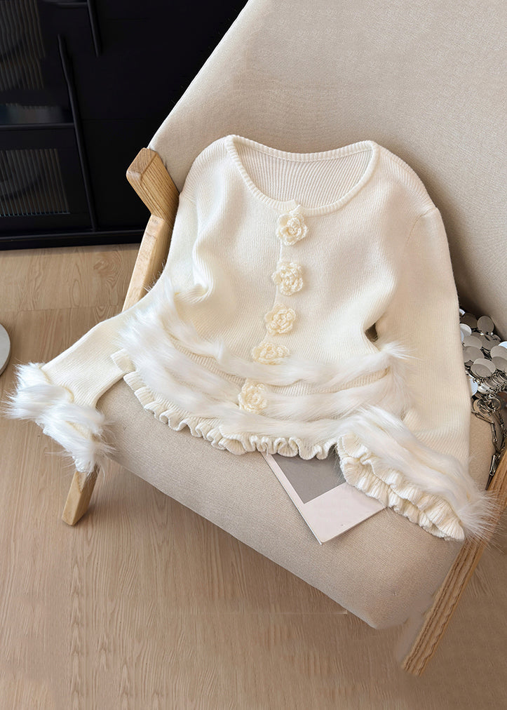 Gracefully Styled Sweater for Any Occasion