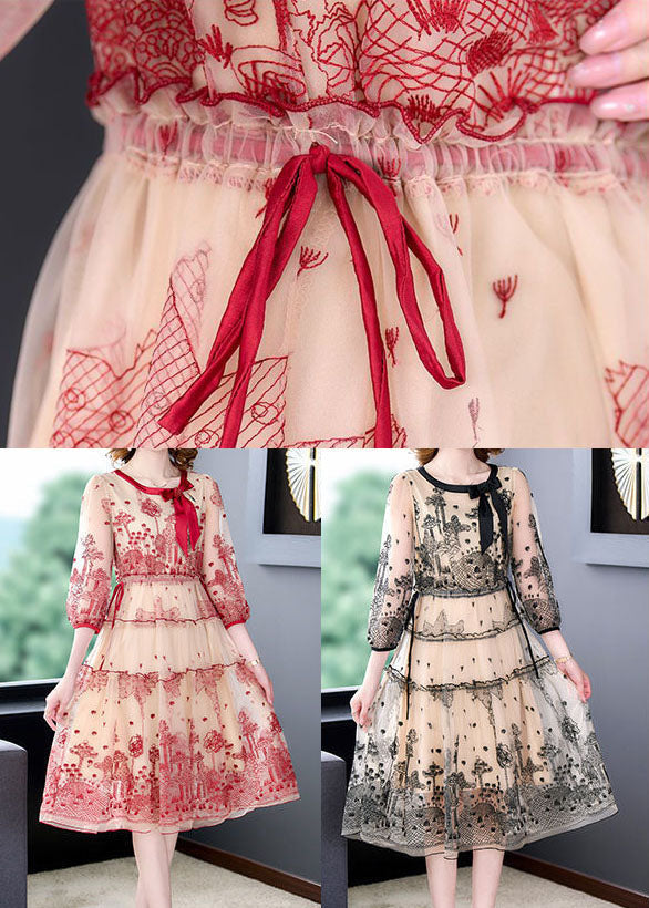 Beautifully Crafted Dress in a Classic Style