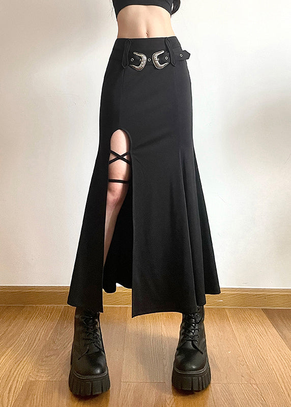 Sophisticated Garment with a Clean Classic Look
