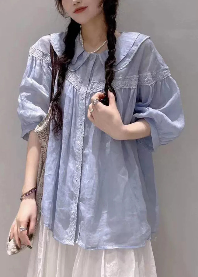 Beautifully Crafted Blouse in a Classic Style
