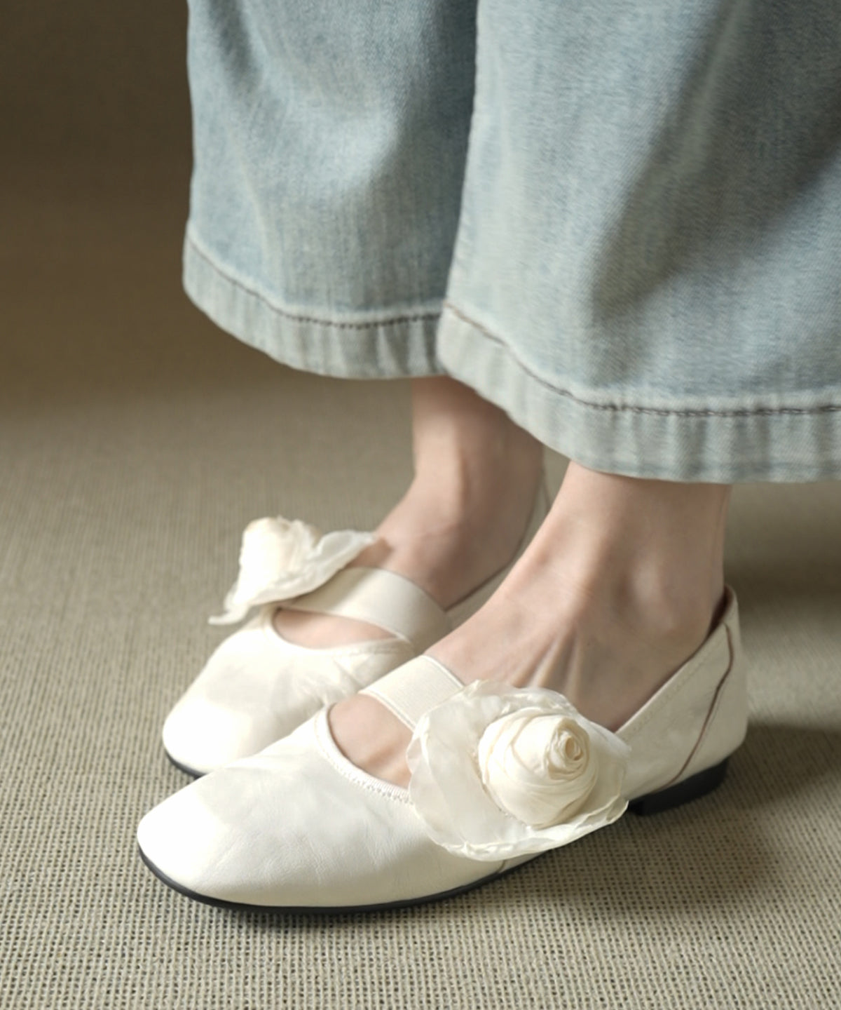 Graceful Orthopedic Flats for Modern Look