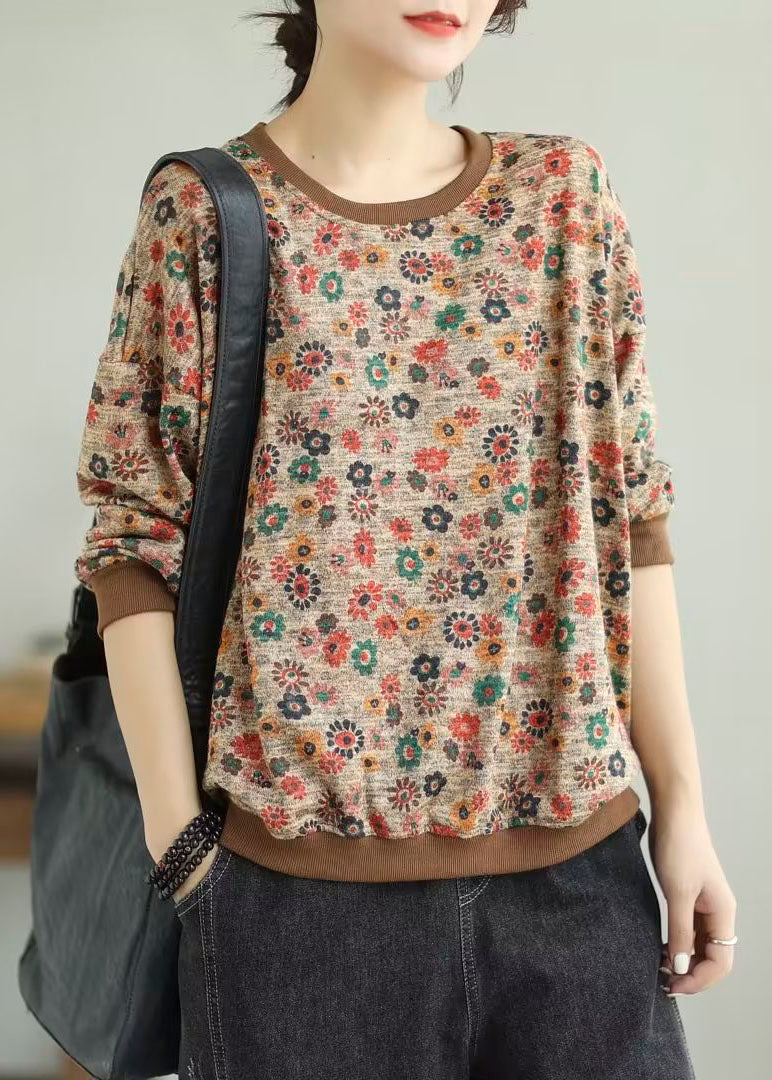 Classic Vintage Sweater with a Flattering Fit