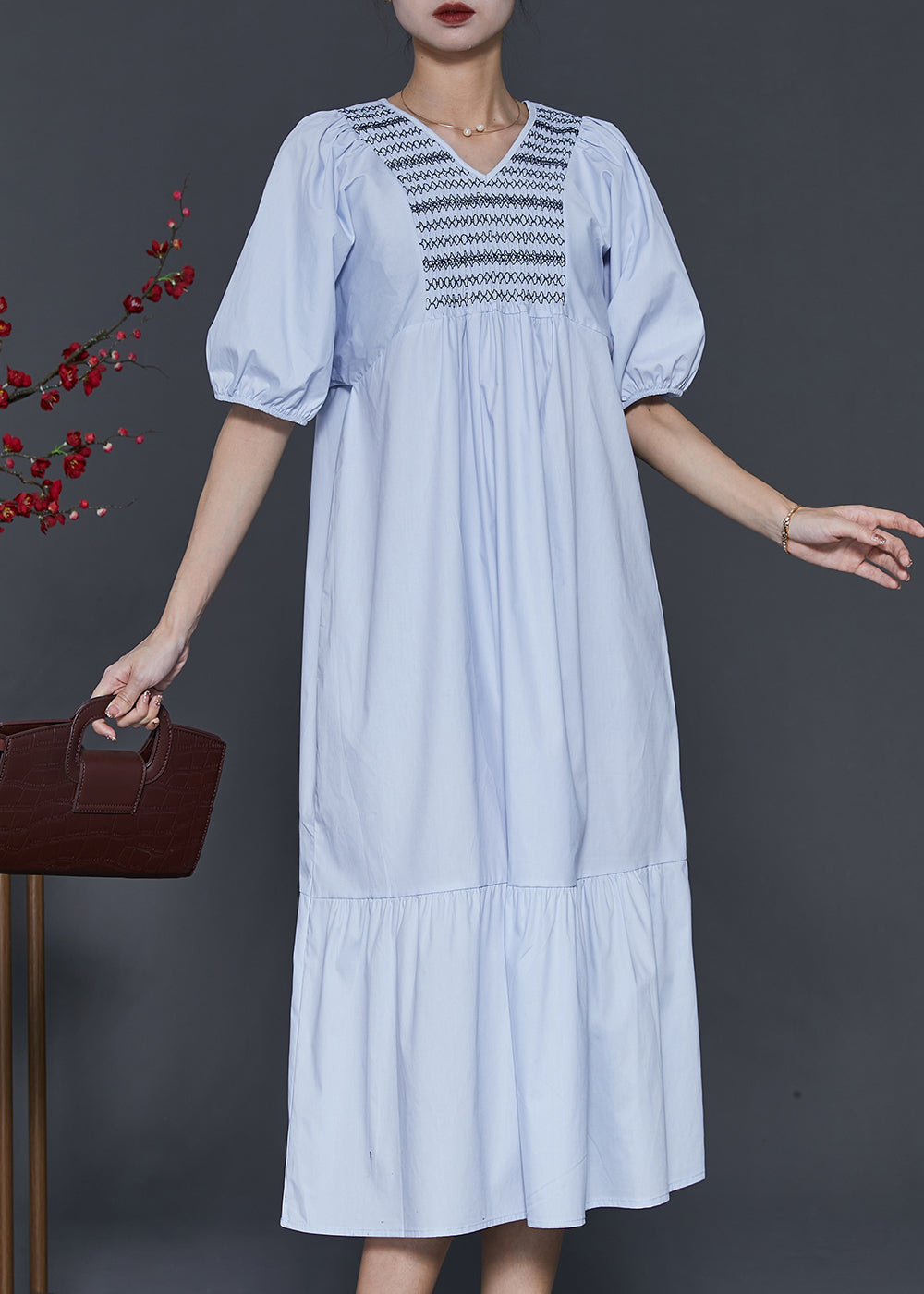 Classic Vintage Dress with a Flattering Fit