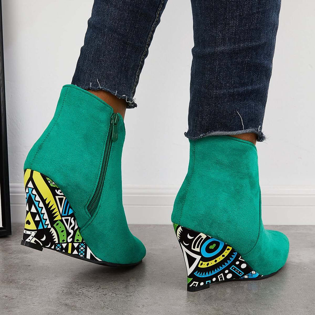Chic Orthopedic Boots with Unique Design