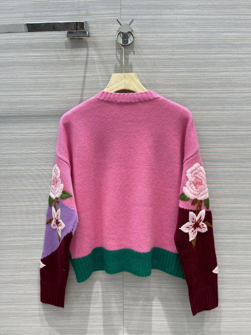 Beautifully Finished Sweater in a Timeless Design
