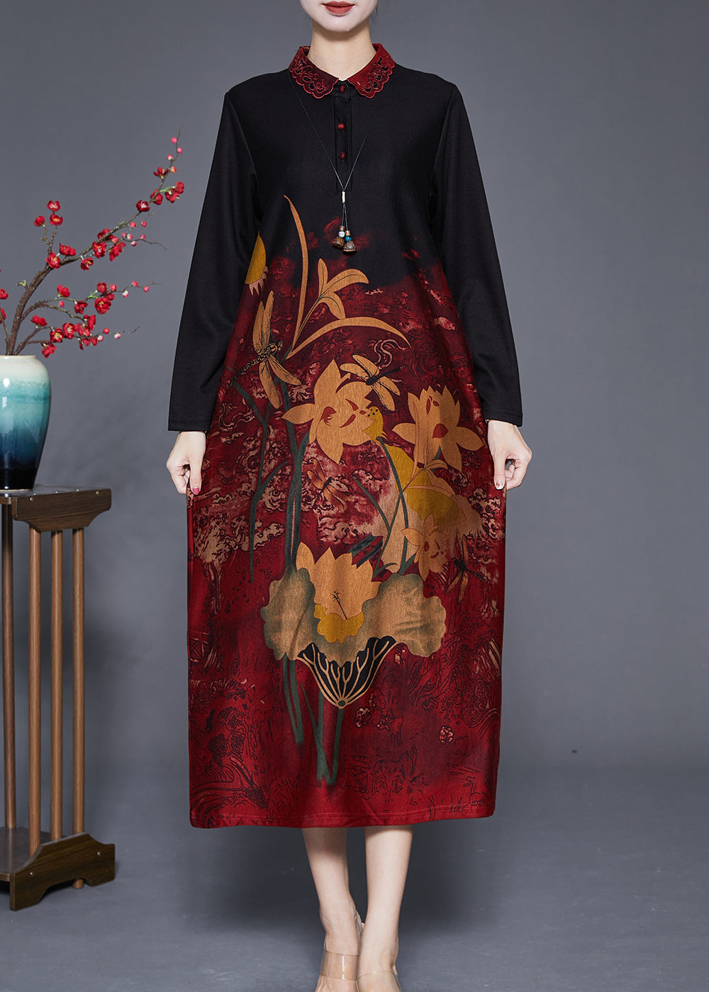 Beautifully Crafted Dress in a Classic Style