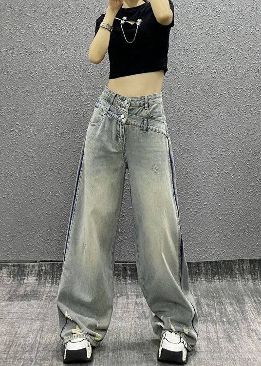 Effortlessly Elegant Pants with a Timeless Design