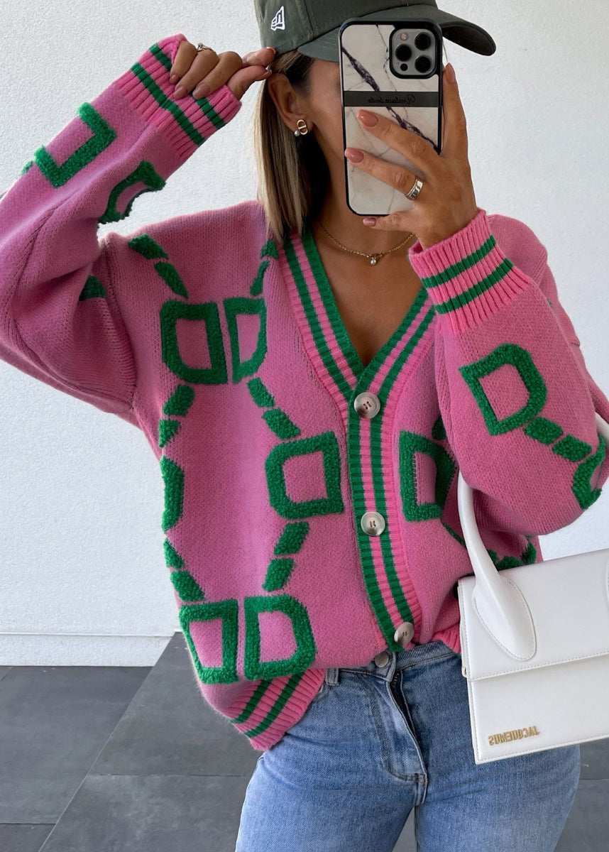 Classic Vintage & Enduringly Stylish Cardigan