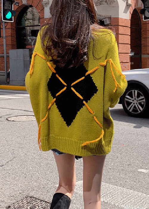 Polished Sweater with an Effortless Classic Look