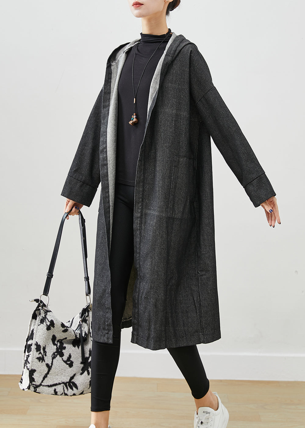 Elegantly Styled Coat for Everyday Wear