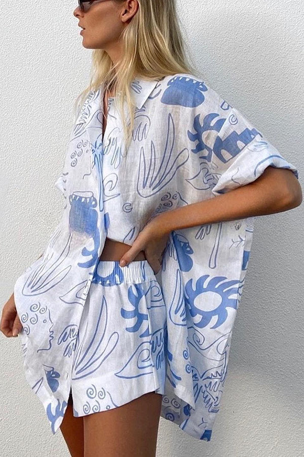 Classic Vintage & Enduringly Stylish Blouse
