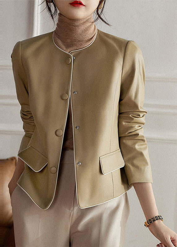 Polished Coat with an Effortless Classic Look