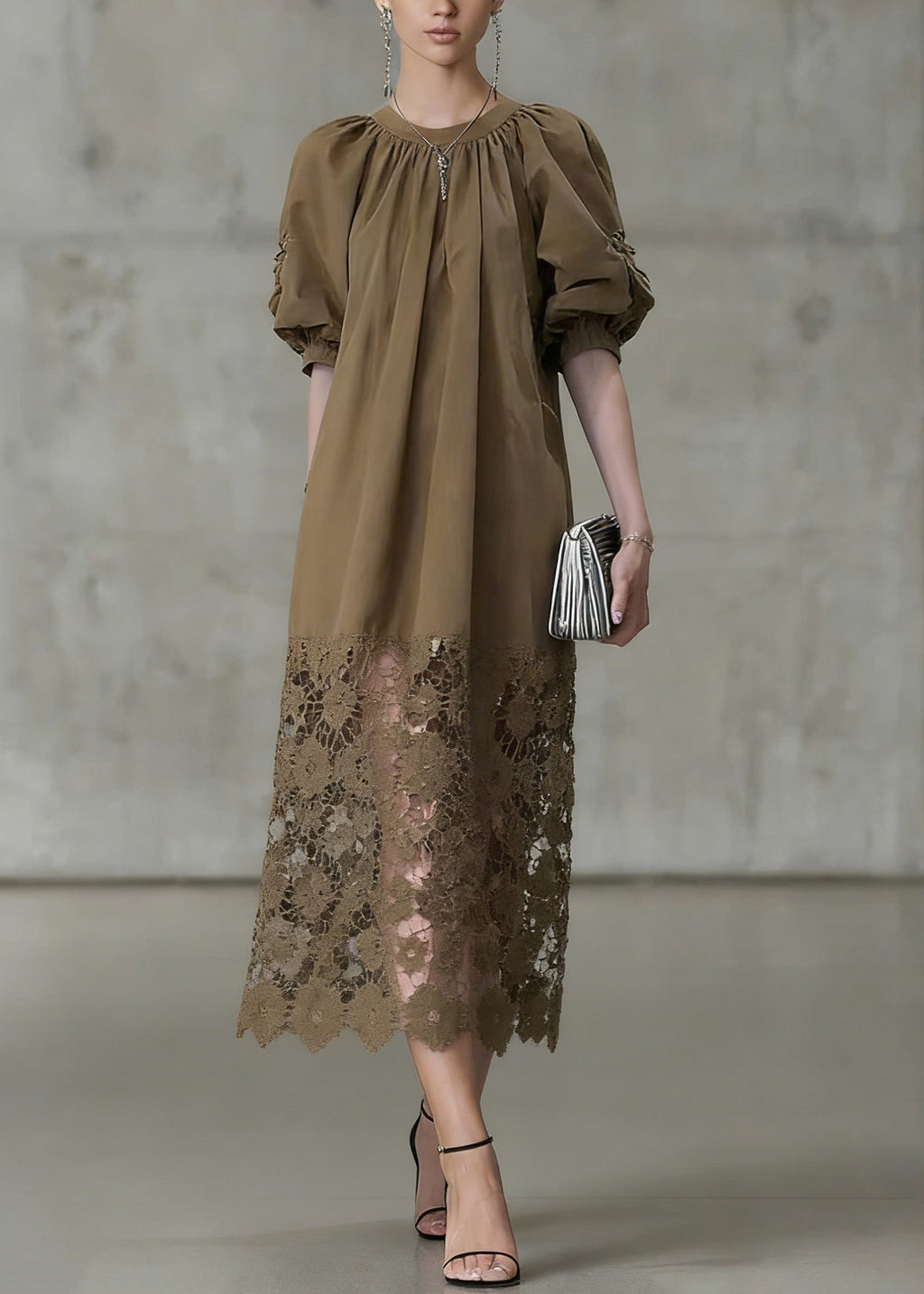 Classic Vintage Dress with a Flattering Fit